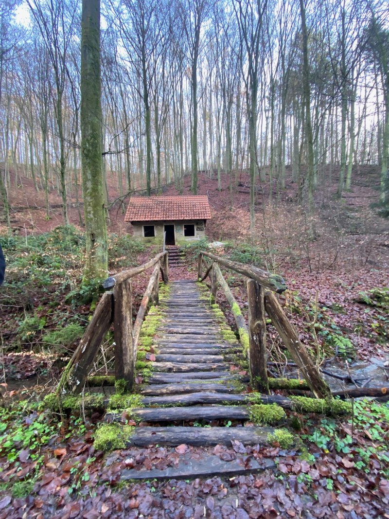 Hexenhäuschen in der Rückersbacher Schlucht in Kleinostheim